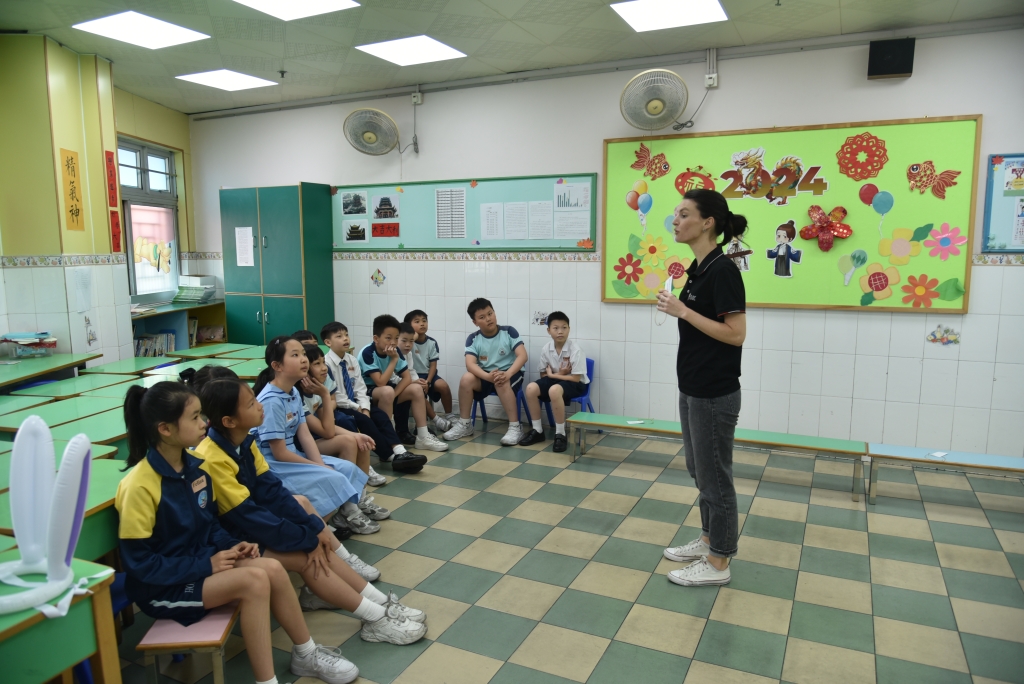 P3 P4 EnglishActivity 12