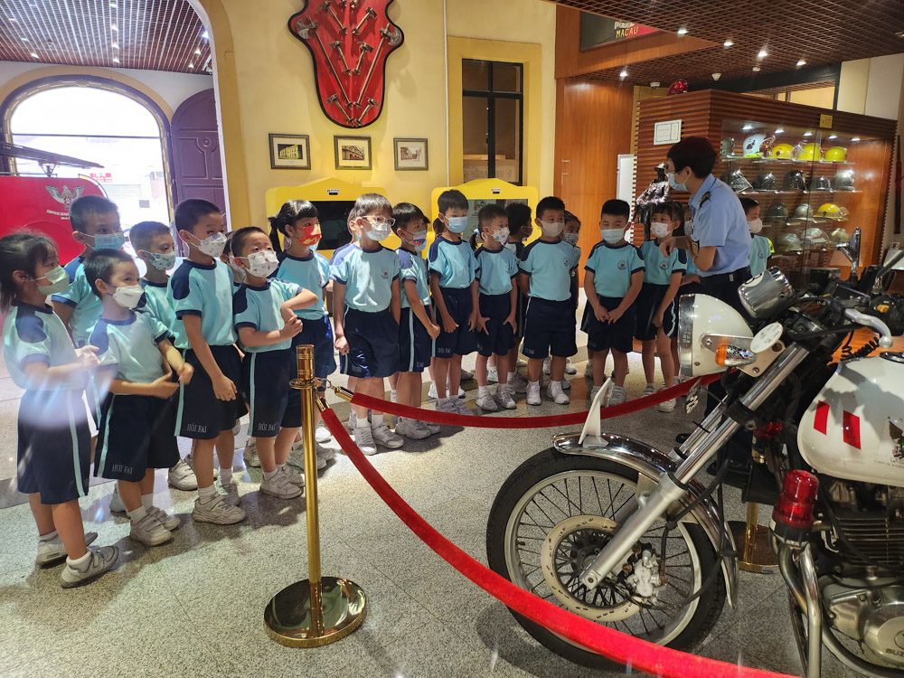 P1 Visit the Fire Museum 6