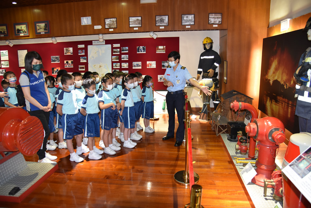 P1 Visit the Fire Museum 8