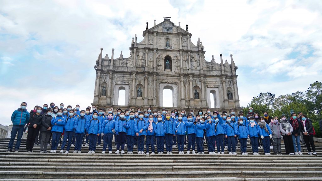 本校小學畢業之旅